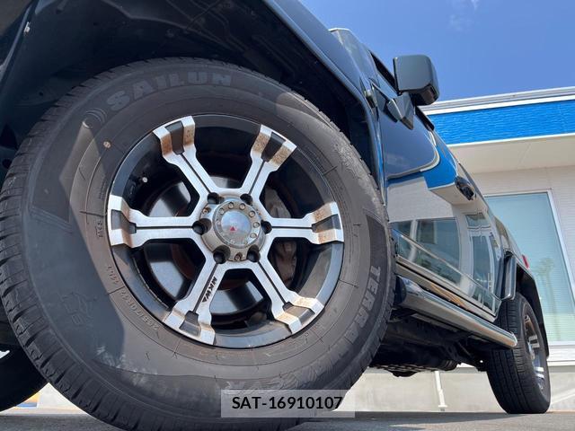 Toyota FJ CRUISER 2011-07 8813234-9