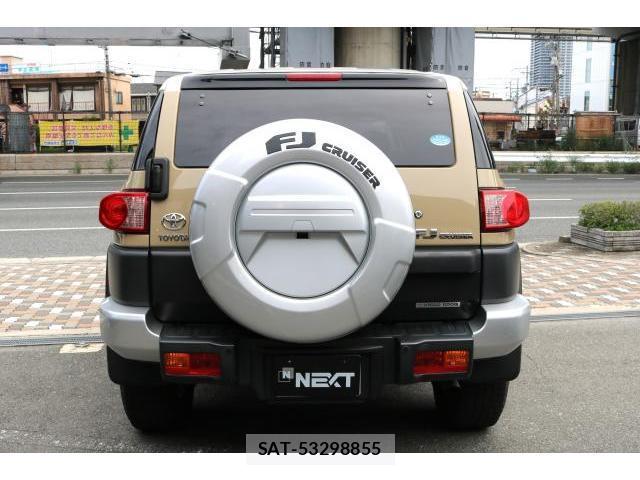 Toyota FJ CRUISER 2015-09 8814822-1