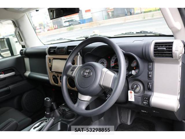 Toyota FJ CRUISER 2015-09 8814822-2