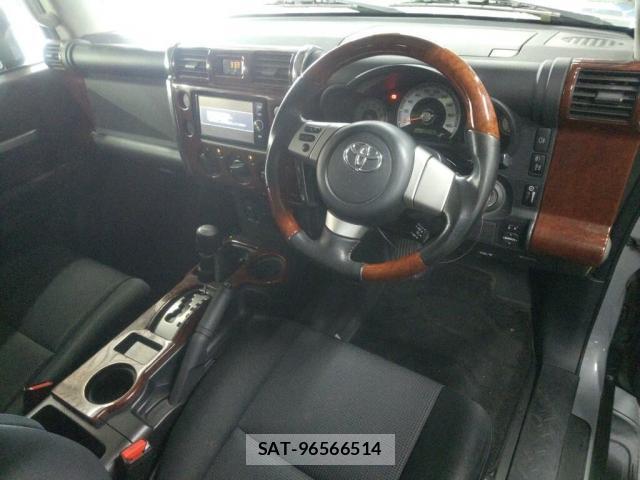 Toyota FJ CRUISER 2016-12 8816045-2