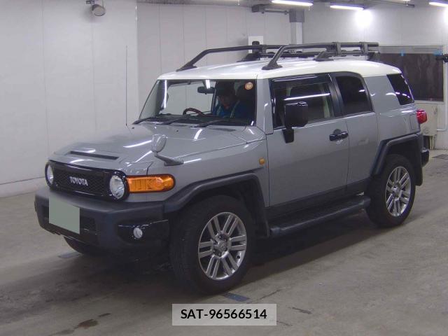 Toyota FJ CRUISER 2016-12 8816045-3