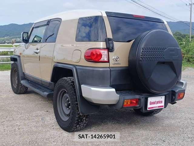 Toyota FJ CRUISER 2018-08 8817579-10