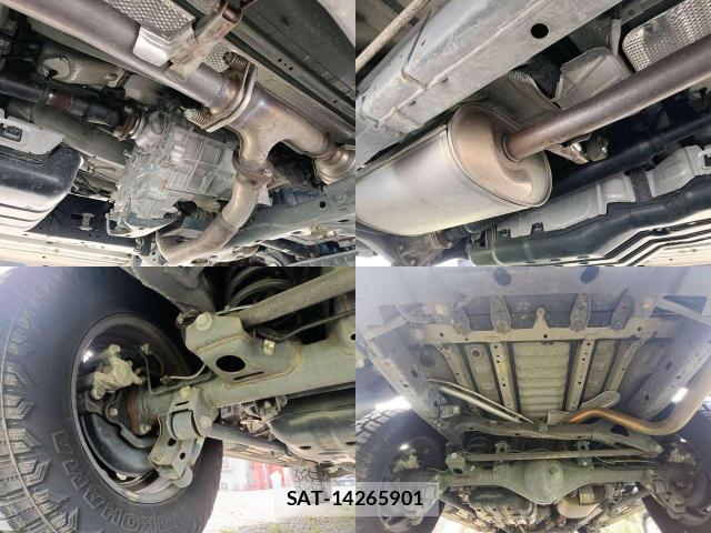 Toyota FJ CRUISER 2018-08 8817579-6