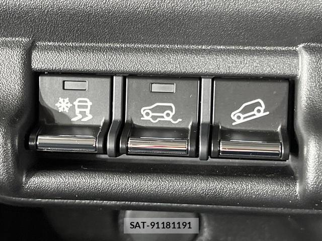 Mazda FLAIR CROSSOVER 2025-01 8812185-5