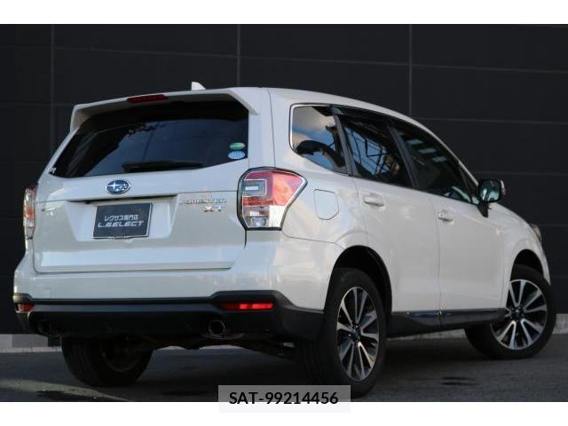 Subaru FORESTER 2017-07 8812499-1