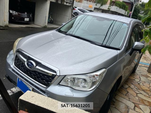 Subaru FORESTER 2013-02 8813249-1