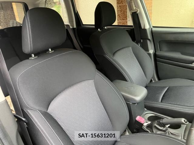 Subaru FORESTER 2013-02 8813249-15