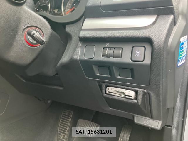 Subaru FORESTER 2013-02 8813249-18