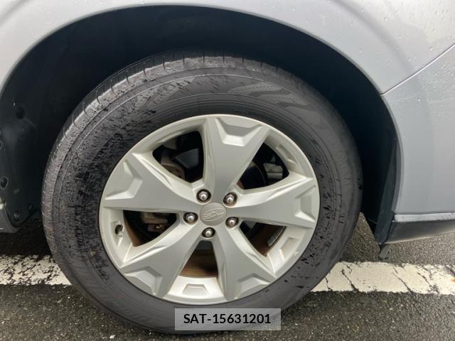 Subaru FORESTER 2013-02 8813249-6