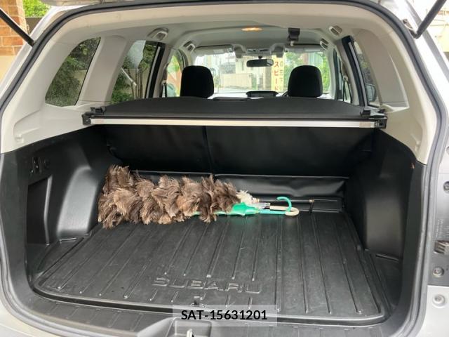 Subaru FORESTER 2013-02 8813249-9