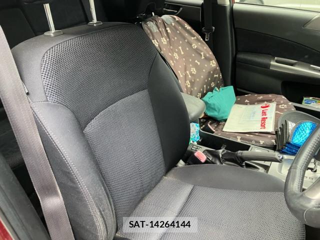 Subaru FORESTER 2011-10 8813756-11
