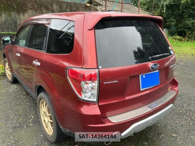 Subaru FORESTER 2011-10 8813756-4