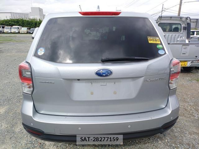 Subaru FORESTER 2017-08 8813809-3
