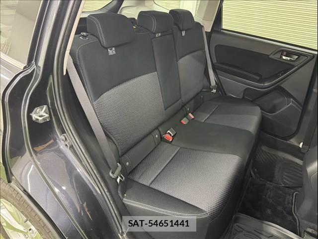 Subaru FORESTER 2015-07 8814132-11