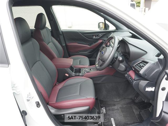 Subaru FORESTER 2025-01 8814364-13