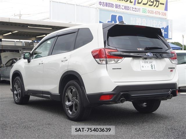 Subaru FORESTER 2025-01 8814364-2