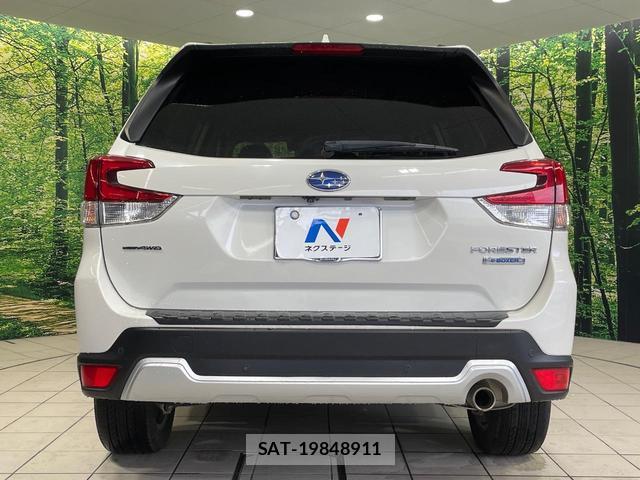 Subaru FORESTER 2019-01 8814387-14