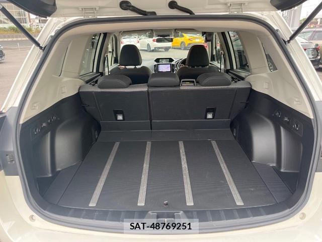 Subaru FORESTER 2019-03 8814499-12