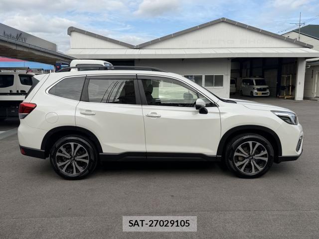 Subaru FORESTER 2018-12 8815269-4