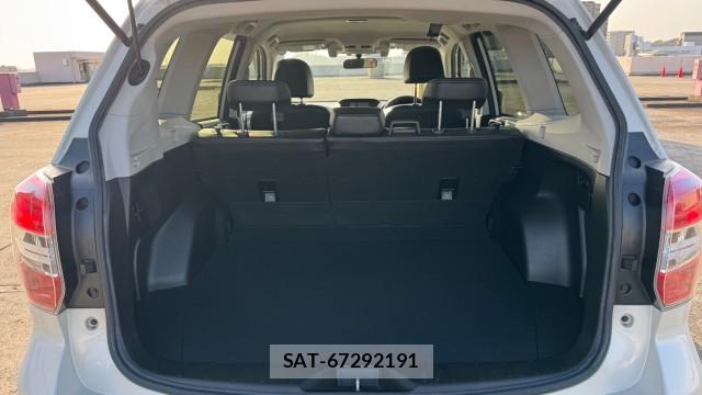 Subaru FORESTER 2014-02 8815513-17