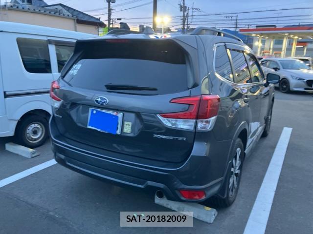 Subaru FORESTER 2019-10 8815867-13