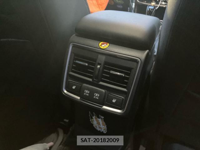 Subaru FORESTER 2019-10 8815867-17