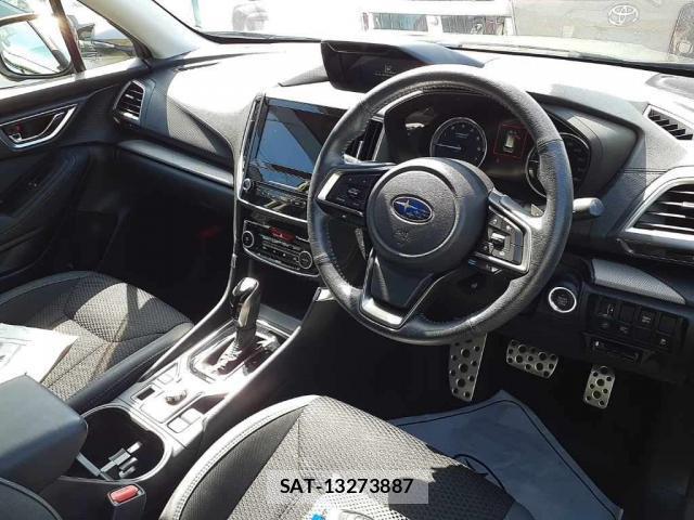 Subaru FORESTER 2019-08 8816129-4