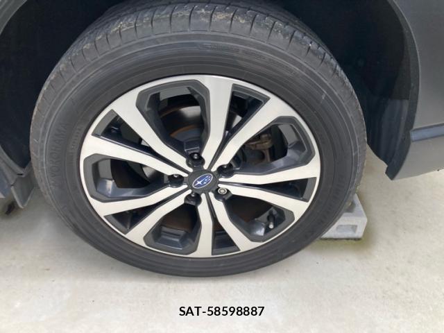 Subaru FORESTER 2019-09 8816289-6