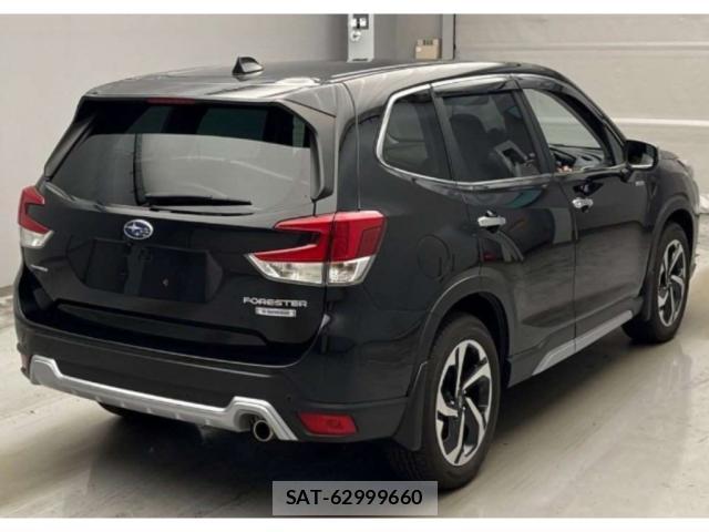 Subaru FORESTER 2023-06 8816719-1