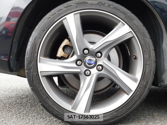 Subaru FORESTER 2017-05 8817053-19