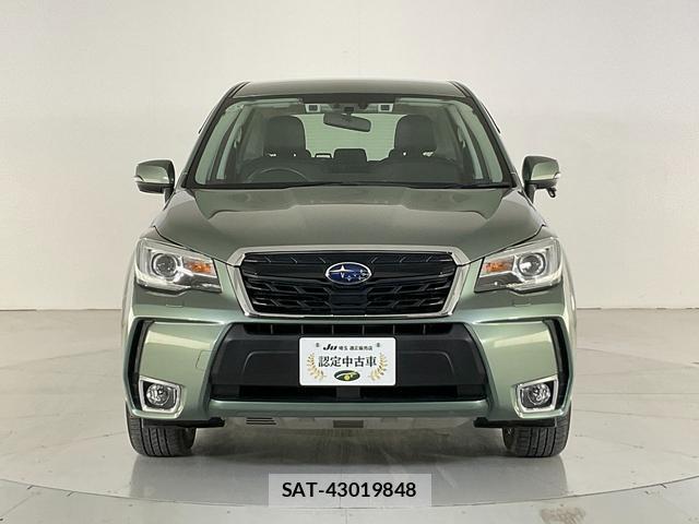 Subaru FORESTER 2018-06 8817394-1