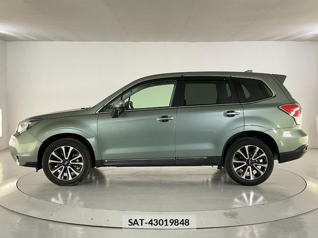 Subaru FORESTER 2018-06 8817394-3