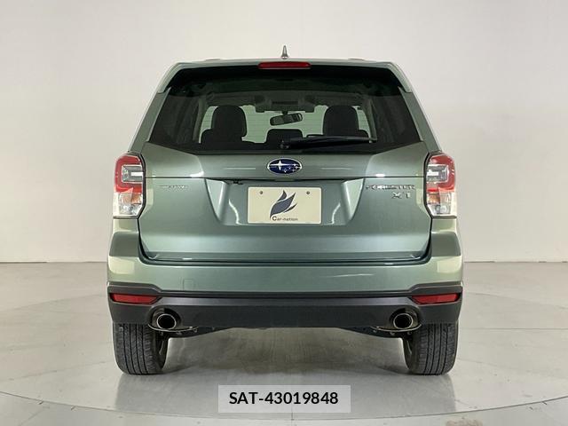 Subaru FORESTER 2018-06 8817394-5