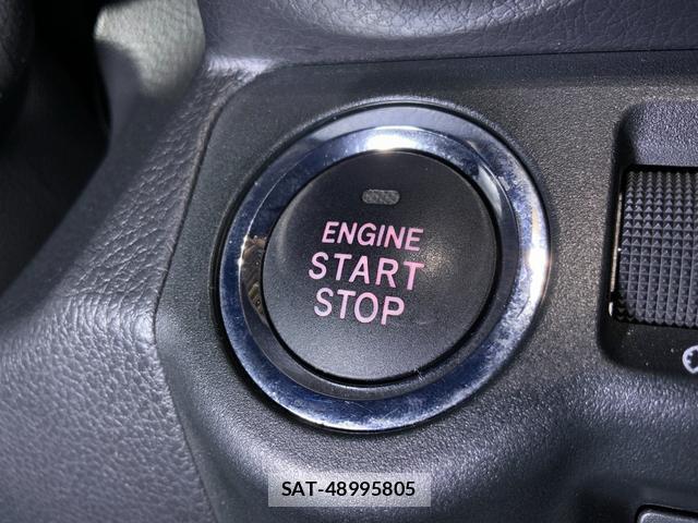 Subaru FORESTER 2016-02 8817399-16