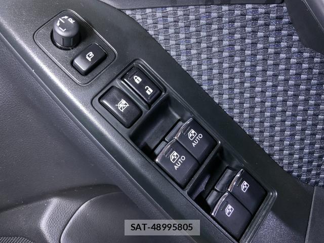Subaru FORESTER 2016-02 8817399-18