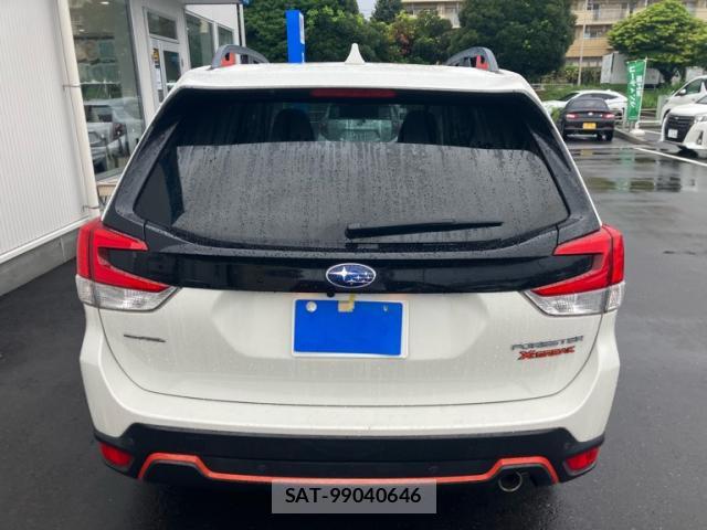 Subaru FORESTER 2018-07 8817470-13