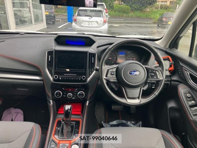 Subaru FORESTER 2018-07 8817470-19