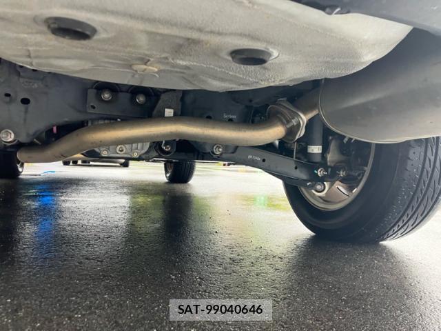 Subaru FORESTER 2018-07 8817470-5