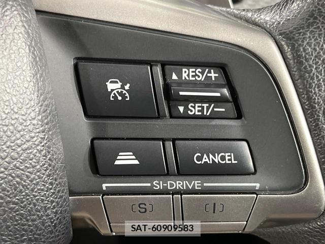 Subaru FORESTER 2014-12 8817819-5