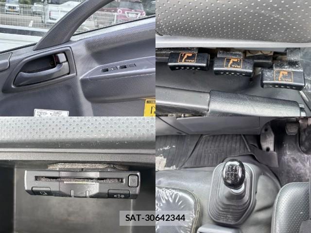 Isuzu FORWARD 2014-12 8812904-11