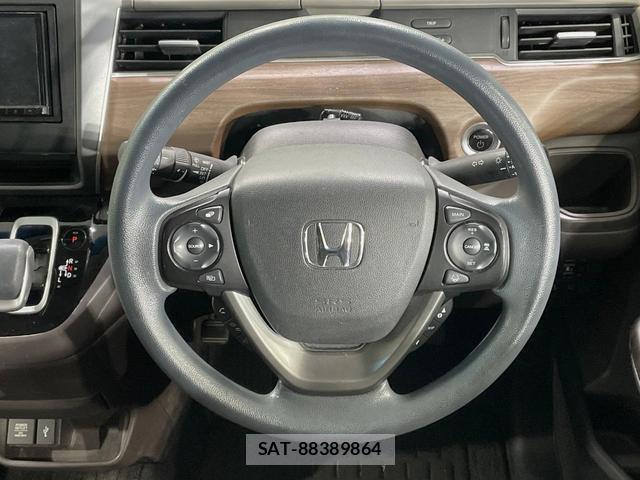 Honda FREED HYBRID 2019-11 8812685-11