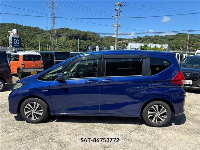 Honda FREED HYBRID 2018-01 8814717-12