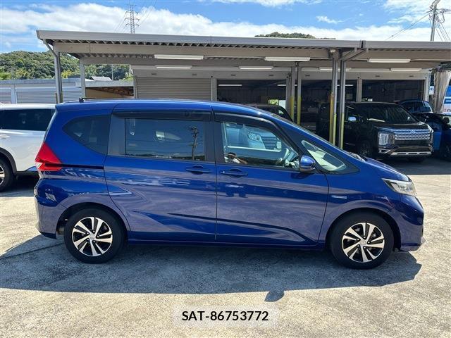 Honda FREED HYBRID 2018-01 8814717-16