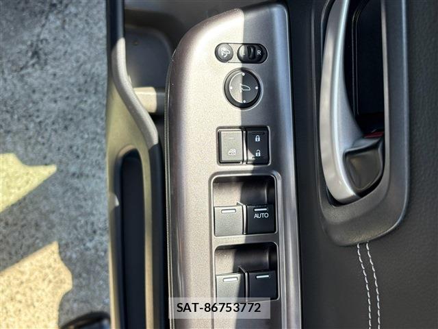 Honda FREED HYBRID 2018-01 8814717-19