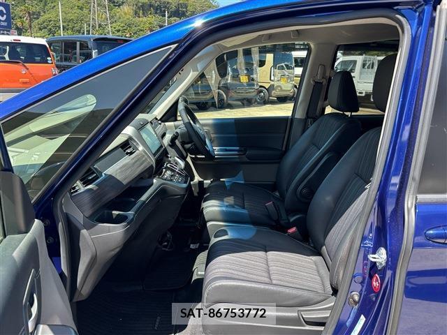 Honda FREED HYBRID 2018-01 8814717-4