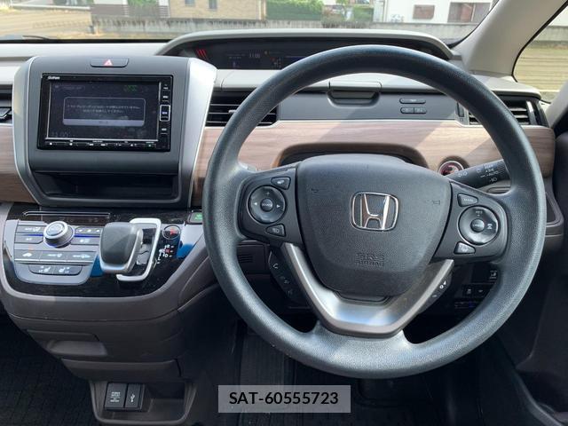 Honda FREED HYBRID 2022-07 8815183-16