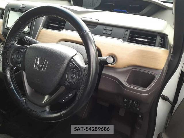 Honda FREED HYBRID 2016-11 8815395-2