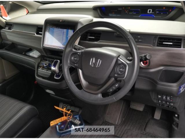 Honda FREED HYBRID 2019-01 8816843-2