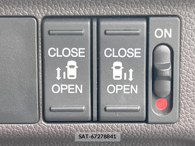 Honda FREED HYBRID 2021-11 8817811-5