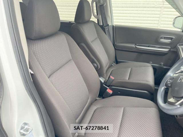 Honda FREED HYBRID 2021-11 8817811-6